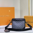 85602d40dc894fa9abf75e115f836e53-1