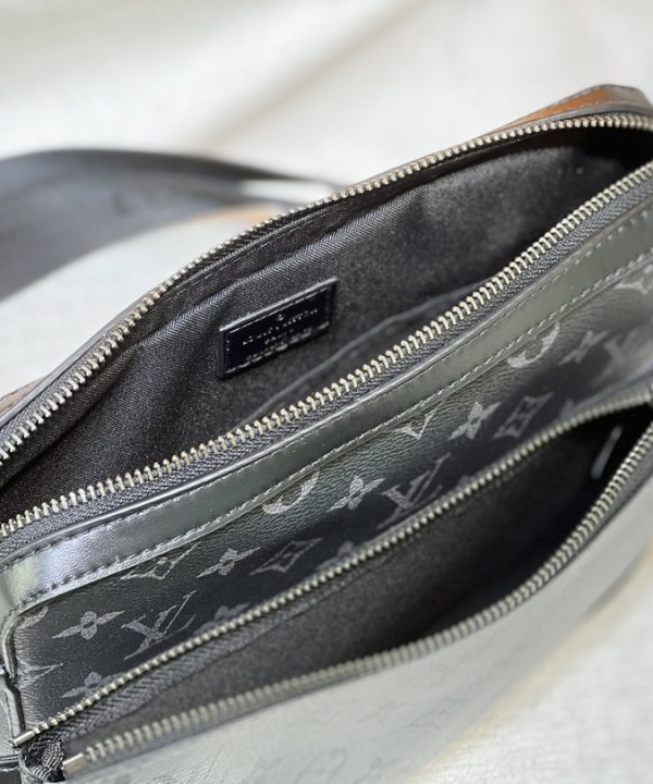 895e8eb08950484a917f9ac45b6ab51e-1 895e8eb08950484a917f9ac45b6ab51e-1