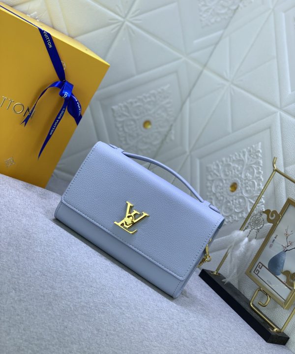 8a29c98a734c4cec95363549c7200de4