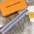 8a615c7611c447e68ef402434bfe10c8-1