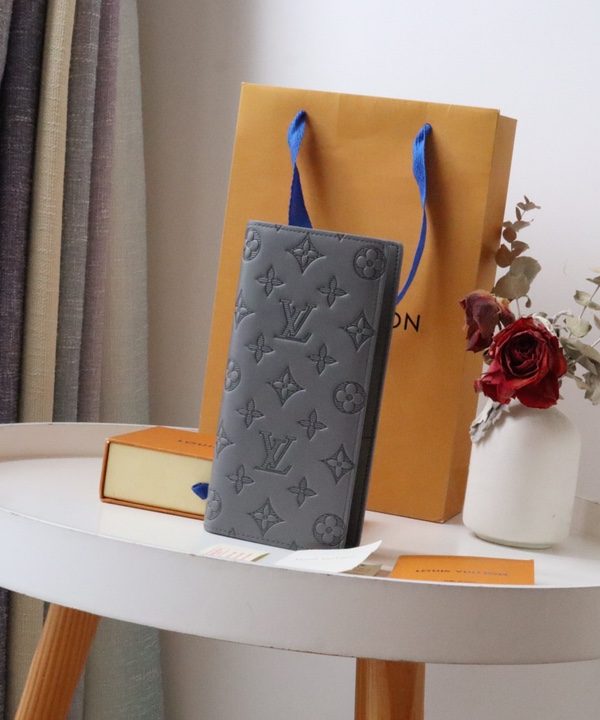 8d250a88ef6c4e098015ef7b0456537f-1