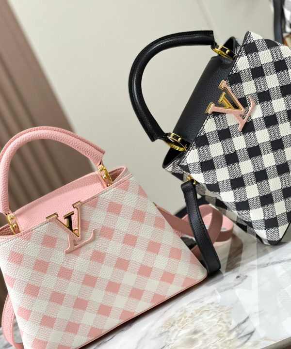 8f8ae1f87e9c45e9a0d1263293533c36-1