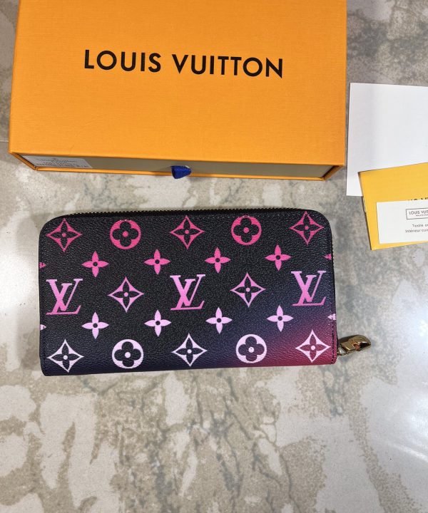 911d9d7503aa420b95b09f43b9d79e1e-1