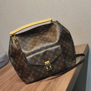 【Louis Vuitton バッグ】Métis   -32*36*14cm