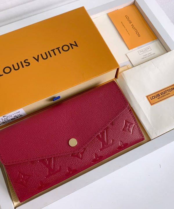 9411066cc4b444188a6123cf2810ada7-1