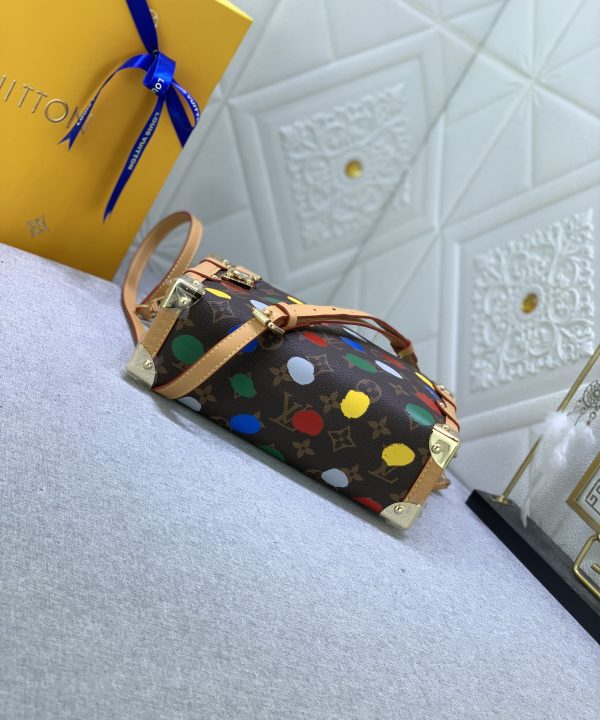 97cf8391cd18489684398f713dab6497-1