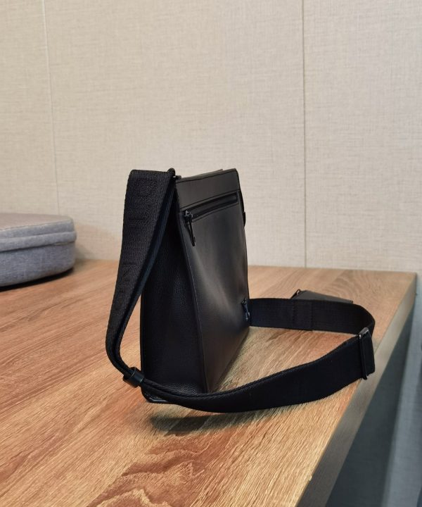 99def4805b634491ad3850c772dc679b-1 99def4805b634491ad3850c772dc679b-1