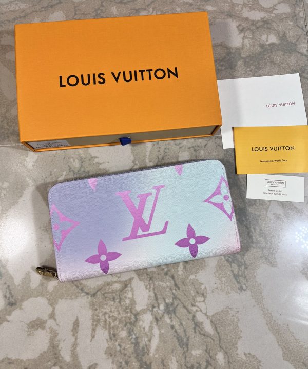 9ad2c063423a4d498a10c44db9dc641d-1