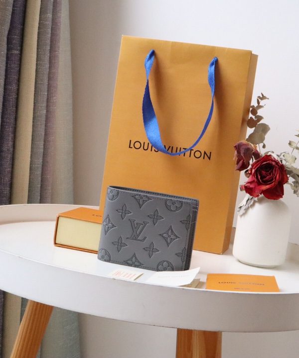 a232a0bc3dc24576b26ae44d15c52662-1