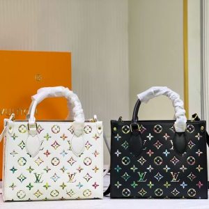 海外発送(10-15日にお届け)【LOUIS VUITTON レディース バッグ】 OnTheGo -25 x 16 x 10 cm -2色