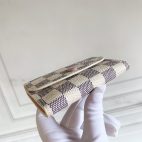 a50a9b232f0e4a81a81cd9204d6ce6cc-1