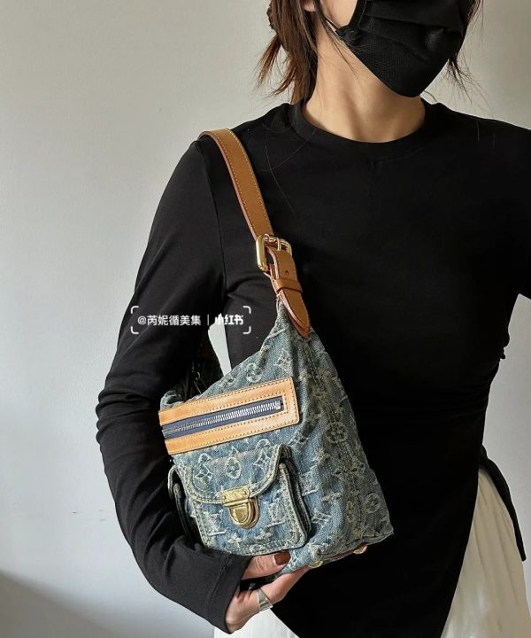 acffaf7bbaaa4ccdb9cf8d757b22e798