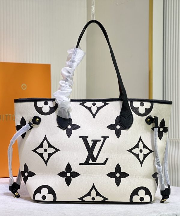 ae0e5f52fa054d20b566b7cf4831c804-1