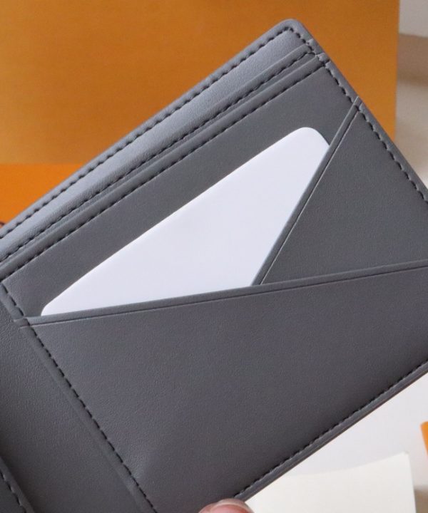 b1cd2874ce024d659d99bbbd35358707-1