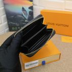 b595065231064f80afeedee7e05806a4-1