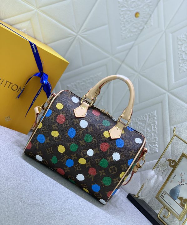 bd0f465fb34d40219e3d5ec61027a447