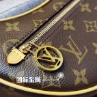 c0d750b44baa4b8899d8fc11f954e699-1