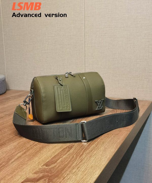 c7a91c8ef9cb462986d1d6684bc13a95-1