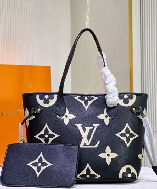 cce2c6598feb417c830ef8ae57518674-1