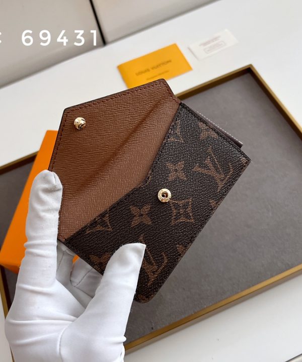 cd3c9307a69c4abf8ec9af186eedb65c-1