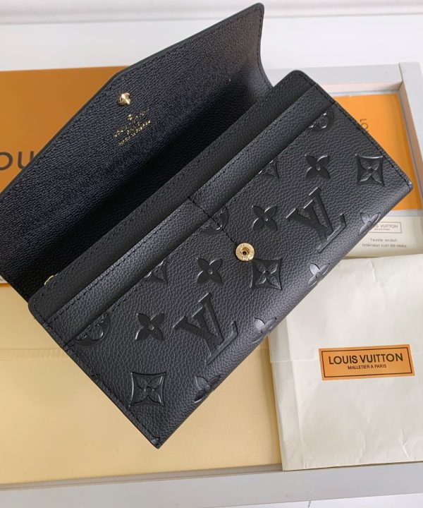 cddf43833eed4c22b029f9f12e70c230-1