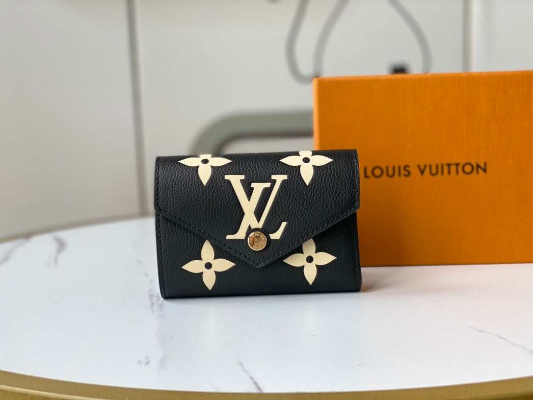 d24d6392d21944c2a3f9a3132e21b393-1