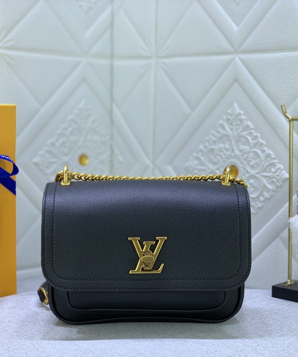 d2679adb9ce2410f9e9e0f5ee39c4446-1