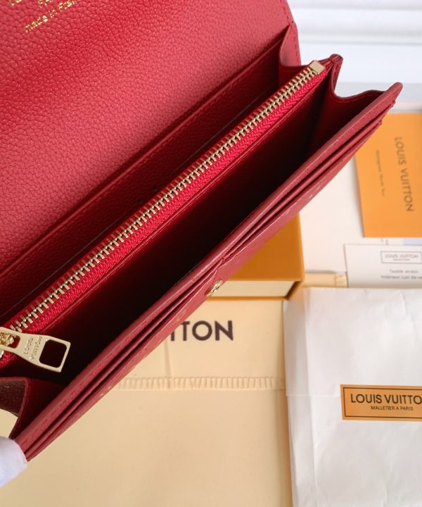 d2cacb2ae650491f9c0d71a81dc3ef19-1