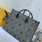 d4ee137cc16549d4823ce2a6b3767709-1