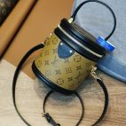 d94ed133c07d42ecbb6dcbbc4277f6b6-1