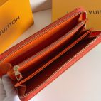 db4fe2d55eb341999f042f4cf8898a63-1