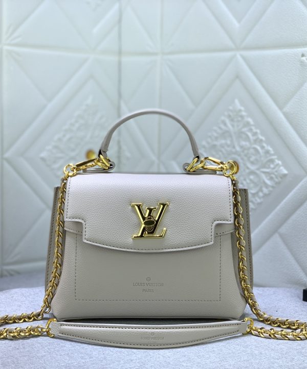 dcffc6b153d047a28872694db16fec10-1