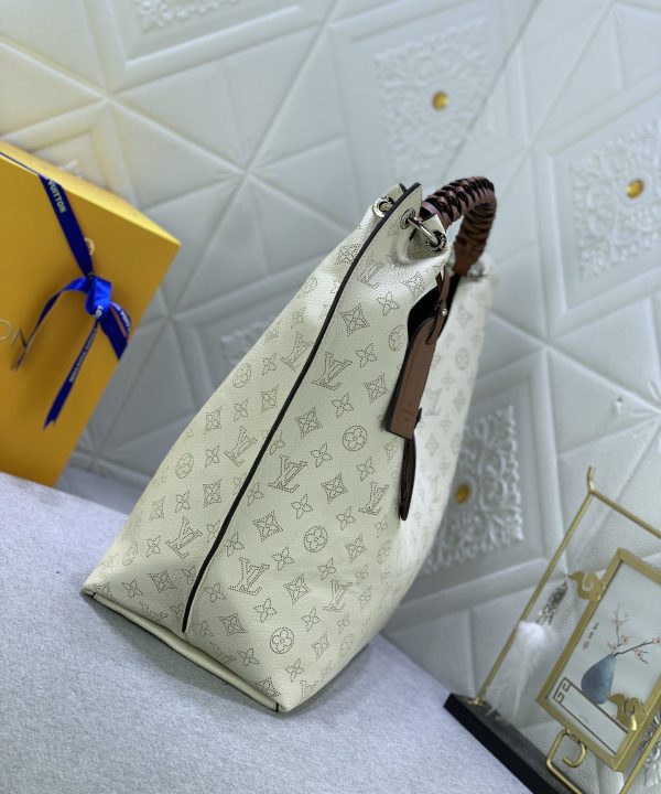 dd53dea383b04a438ef390600b881dd9-1