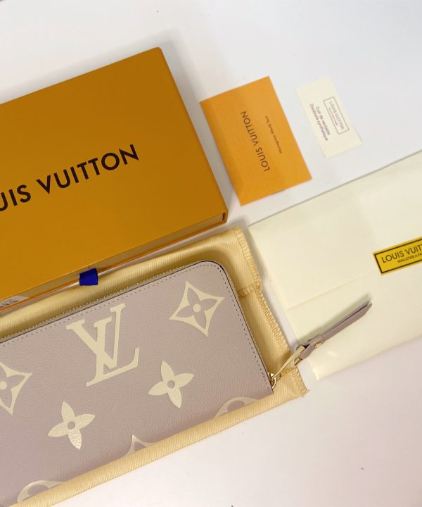 dfe9011645c74cb4858b9f95b7febdb4-1