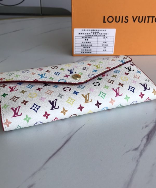 e36ab5bf5c4e4aa698a24744128e76f5-1