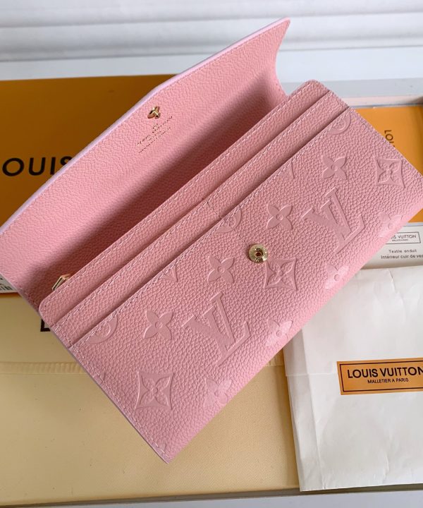 e652579a05764ef482b0742fdb5a40f1-1