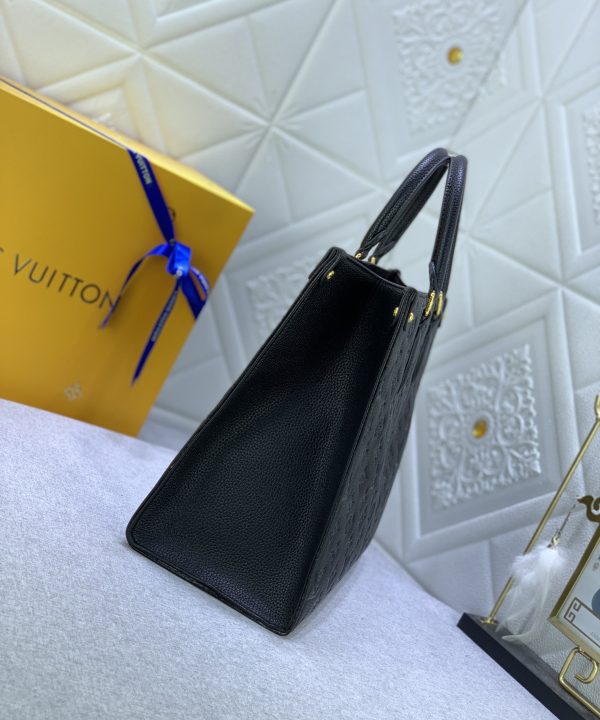 ea0d6677976e49d28400002cdf5f7ca7-1