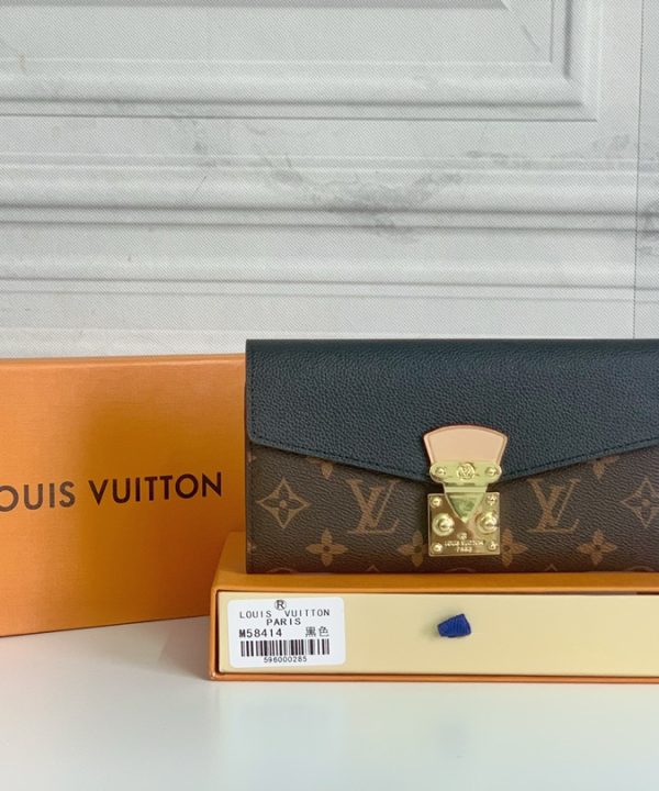 ea1c9a6481a643a48bece57a32c00b32-1