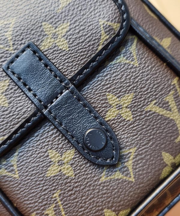 ee4356fd4bcc4ddc9ddbb02cf931506e-1