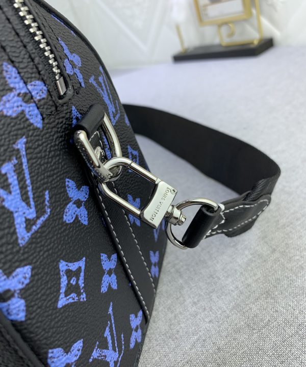 eff03a40fa964858a86888bde69d6bbb-1