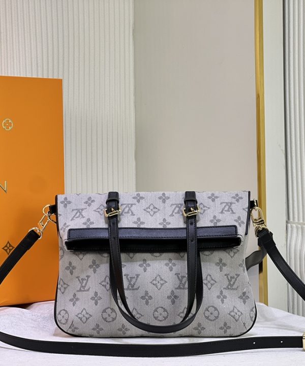 f17b072f94fa4c3dbfd651df2ae9e0fa