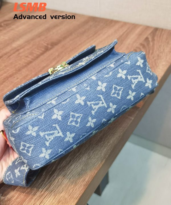 f7f7b6752ddb4dddba19291dadd19717