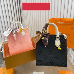 海外発送(10-15日にお届け)【LOUIS VUITTON レディース  バッグ 】20*21*8CM