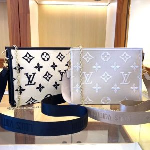 海外発送(10-15日にお届け)【LOUIS VUITTON レディース バッグ 】26.5-20-6CM