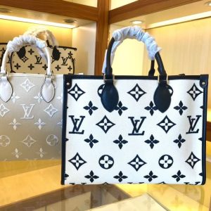 海外発送(10-15日にお届け)【LOUIS VUITTON レディース  バッグ】ONTHEGO 35 x 27 x 14 CM