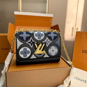 海外発送(10-15日にお届け)【LOUIS VUITTON レディース バッグ 】twist 25*10*16cm