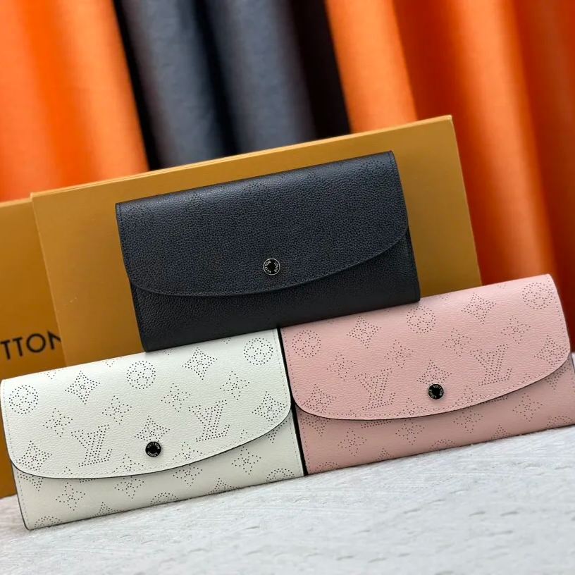 【Louis Vuitton 財布】Capucines 19.5 x 10.5 x 2.5CM