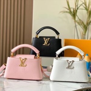 【Louis Vuitton バッグ】Capucines East West 22 x 12 x 8CM