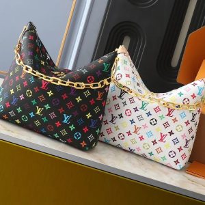 【Louis Vuitton バッグ】Coussin 38x33x10CM