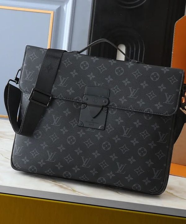 imageName1742375161592